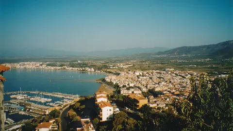 Roses, photo of the place