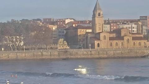 Gijón: “The church of San Pedro” camera
