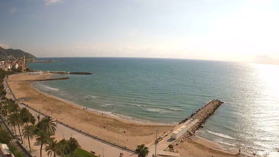 Sitges: “Platja de la Ribera” camera