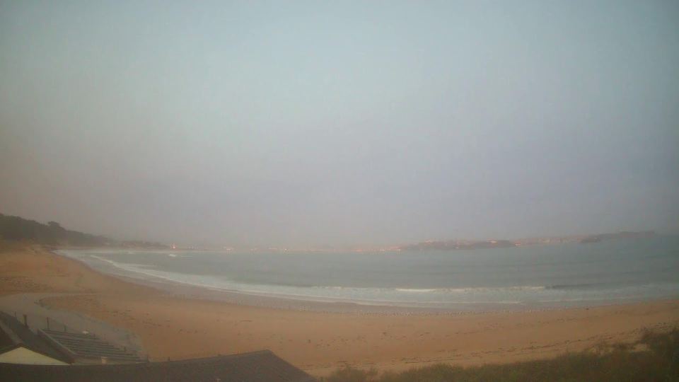 Somo (Ribamontán al Mar): “Loredo beach towards Somo” camera